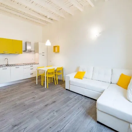 Central Station Apartment Milan