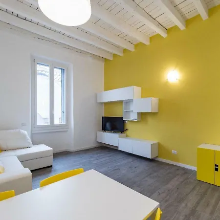 Apartment Central Station Milan